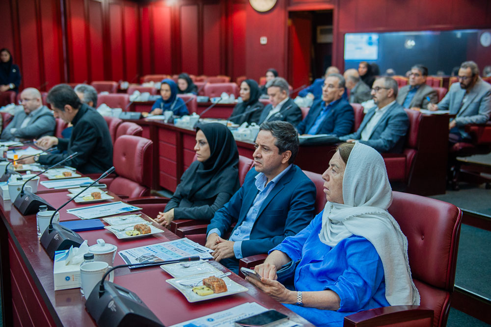 یکصد و بیست و هفتمین نشست شورای گفت‌وگوی دولت و بخش‌خصوصی استان تهران