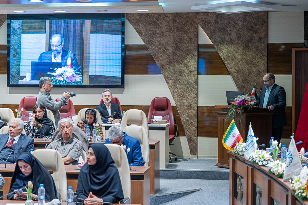 آیین رونمایی از دارونامه دامپزشکی ایران