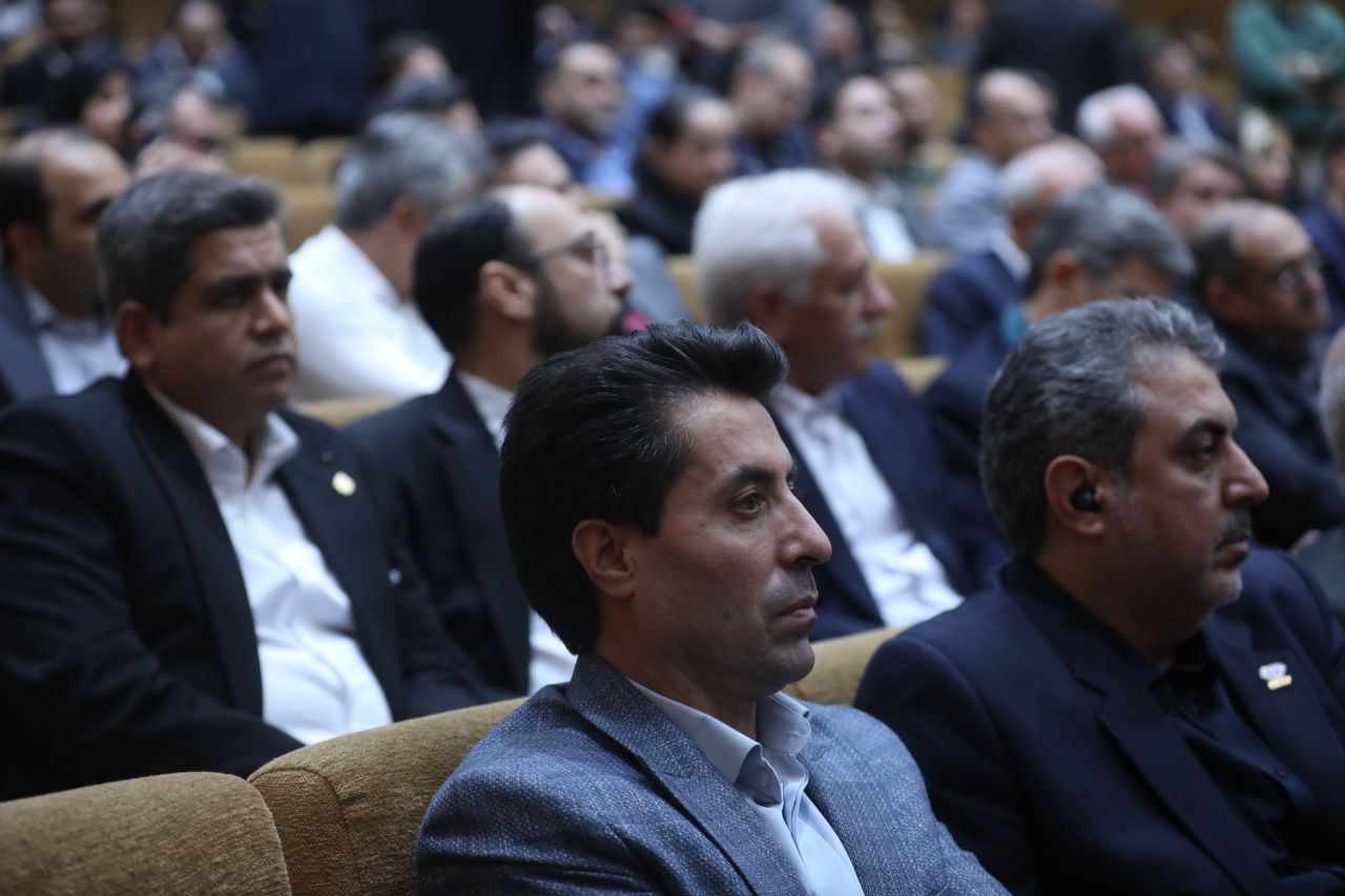 بیست‌وپنجمین نمایشگاه بین‌المللی دام، طیور و صنایع وابسته ( روز اول )