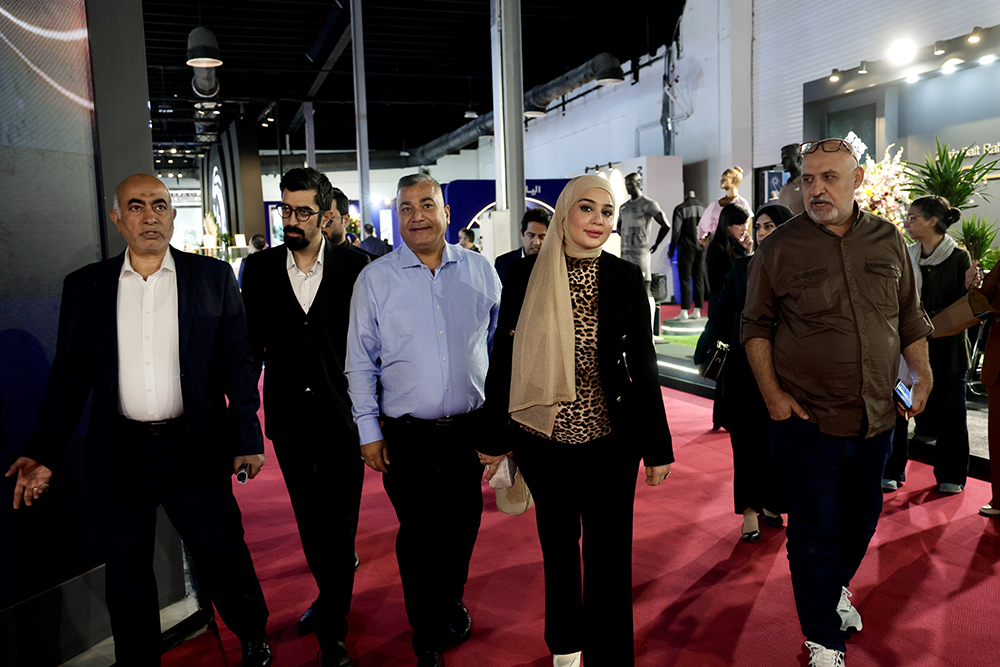 نمایشگاه نساجی (دوم)